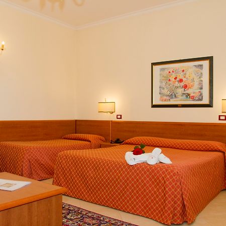 Hotel Centrale Spa & Relax Алкамо Экстерьер фото