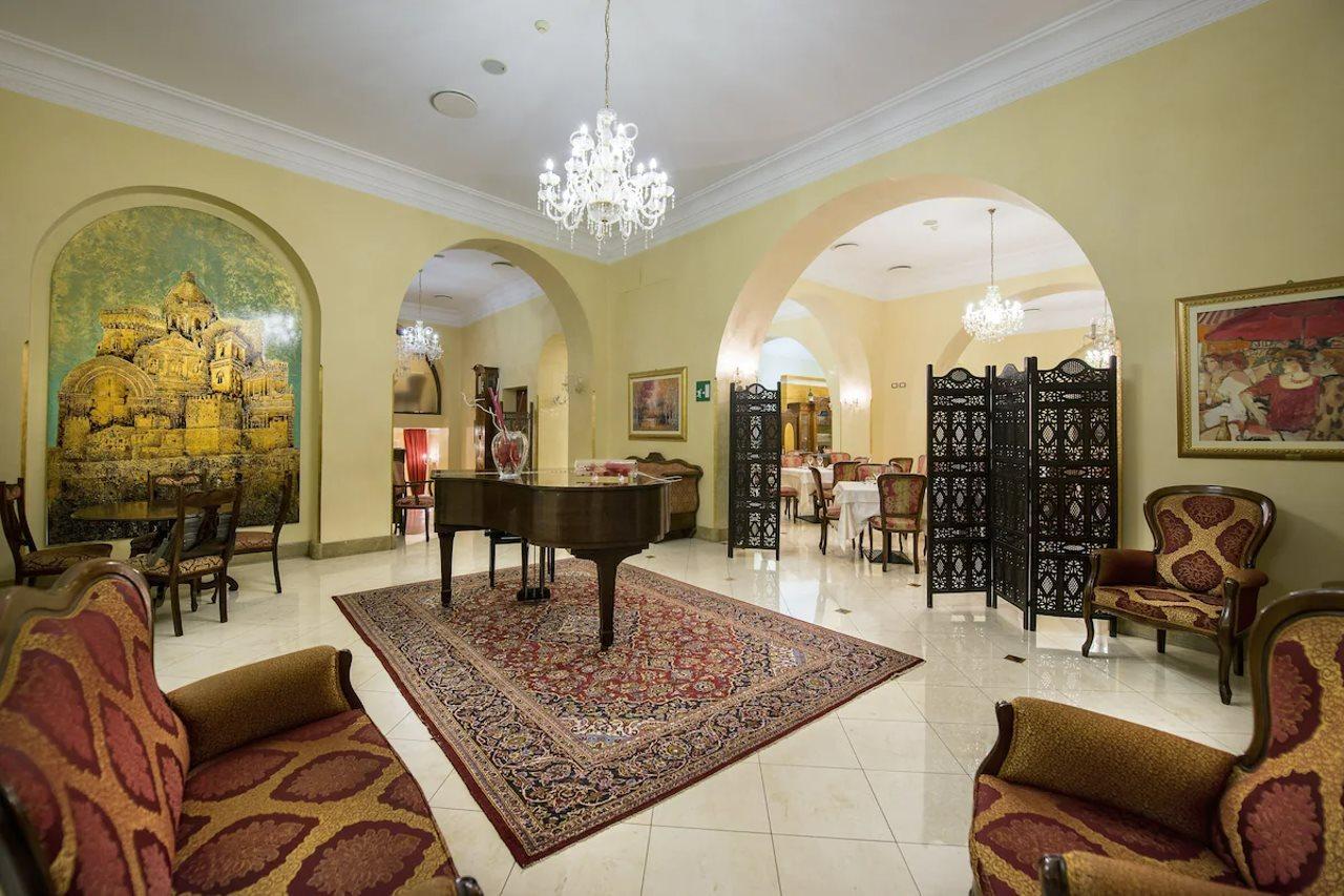 Hotel Centrale Spa & Relax Алкамо Экстерьер фото